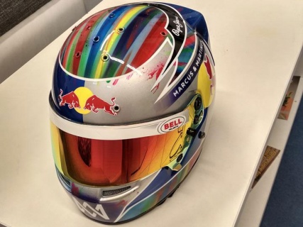 Formula 1 - helma