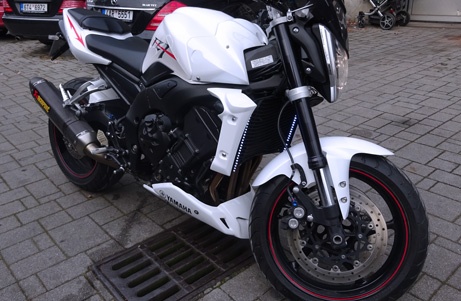 YAMAHA FAZER1