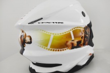 Airbrush lakování vlastní design helmy.
