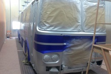 Airbrush malba autobusu pro REDBULL.